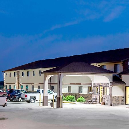 Super 8 By Wyndham Grinnell Ia Zewnętrze zdjęcie