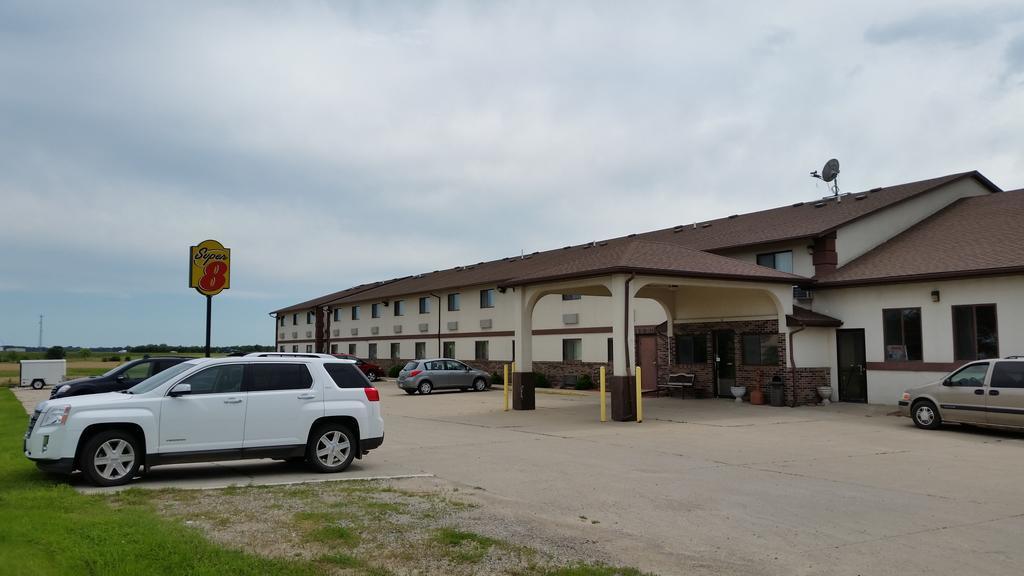 Super 8 By Wyndham Grinnell Ia Zewnętrze zdjęcie