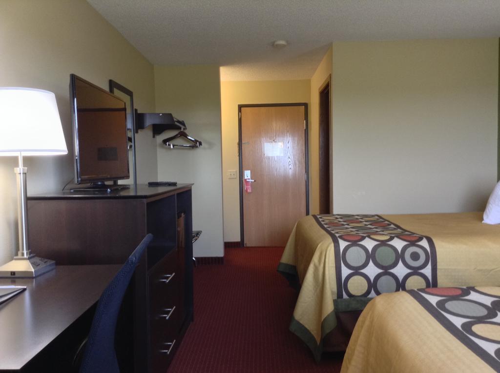 Super 8 By Wyndham Grinnell Ia Pokój zdjęcie