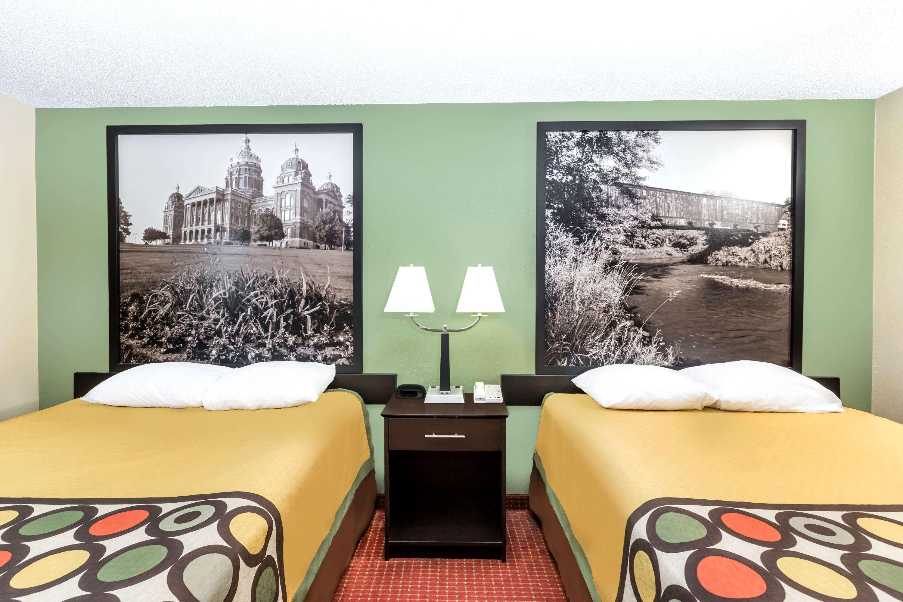 Super 8 By Wyndham Grinnell Ia Zewnętrze zdjęcie